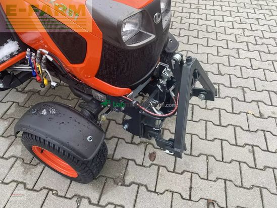 Tractor agrícola - Kubota - bx 261 cab