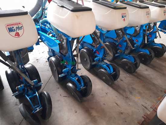 Sembradora monograno  MONOSEM NG PLUS 4