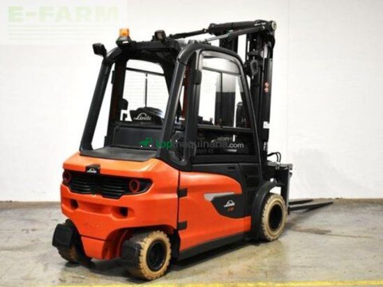 Elevadora - Linde - e 35 l 1252-01