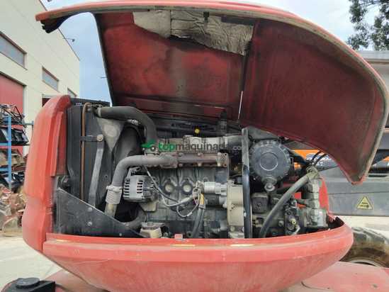 Brazo MANITOU 160ATJ EJE OSCILANTE