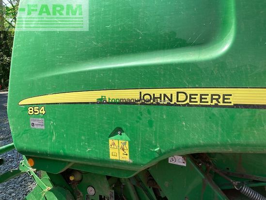 Empacadora gigant - John Deere - 854