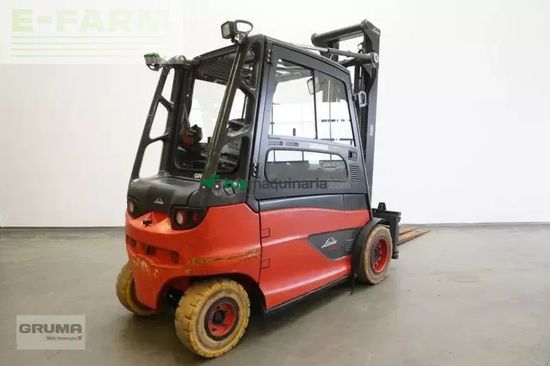 Elevadora - Linde - e 50 hl 388