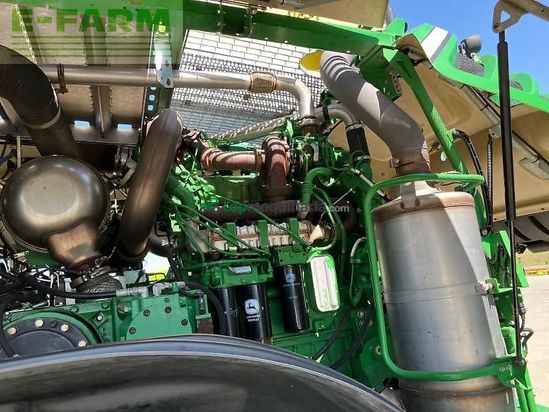 Cosechadora de Cereal - John Deere - 8300 t4f
