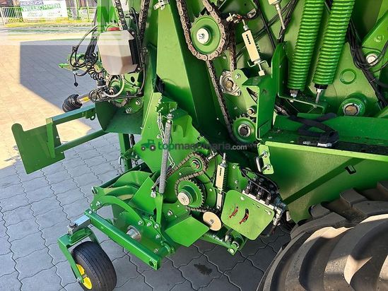 Empacadora gigant - John Deere - v 461 r
