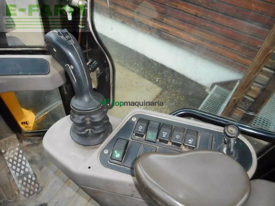 Minicargadora - JCB - 407 ( 5.400kg ) mit schaufel + gabel