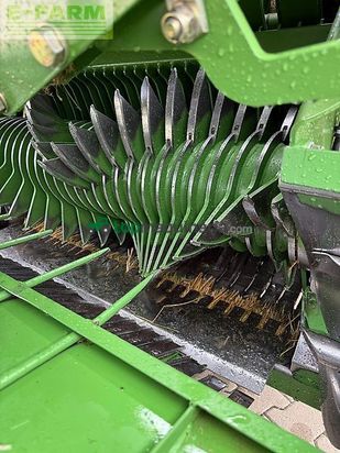 Empacadora gigant - Krone - 1270 xc