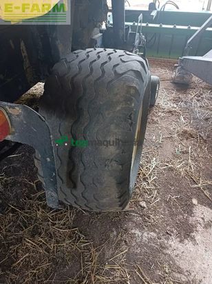 Empacadora gigant - New Holland - rb 180 superfeed