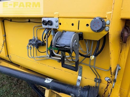 Cosechadora de Cereal - New Holland - cx 8070