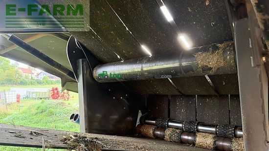 Empacadora gigant - Fendt - rotana 160 v