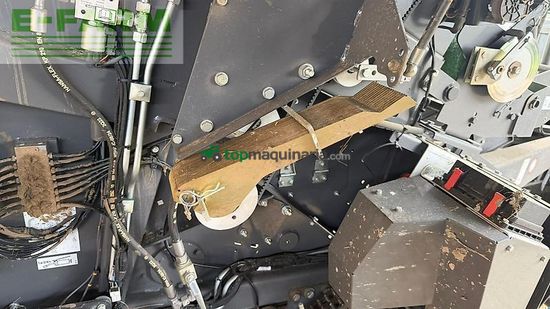Empacadora gigant - Fendt - rotana 160 v