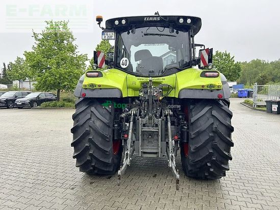 Tractor agrícola - Claas - arion 550 cmatic cebis