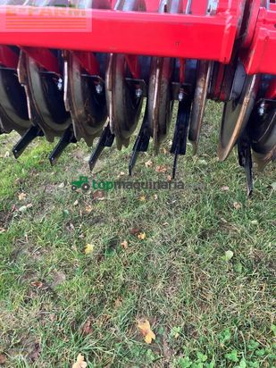 Cultivador - Kverneland - enduro 4000