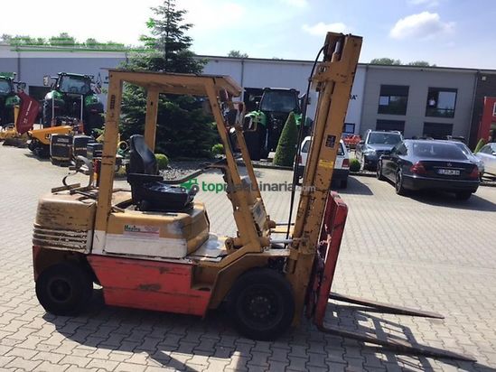 Elevadora - Komatsu - fgt25t-11e