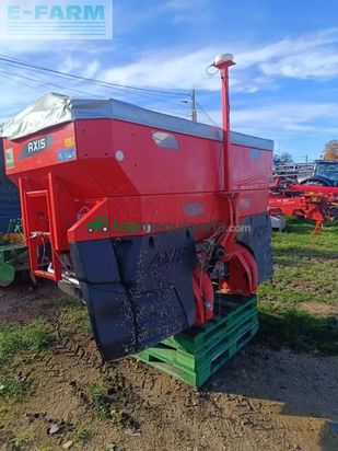 Esparcidor - Kuhn - axis 40.2 m-emc