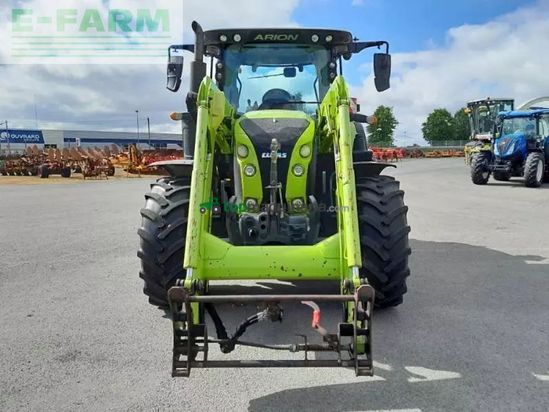 Tractor agrícola - Claas - arion530