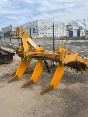Descompactador subsolador - Gascon - AKER 
