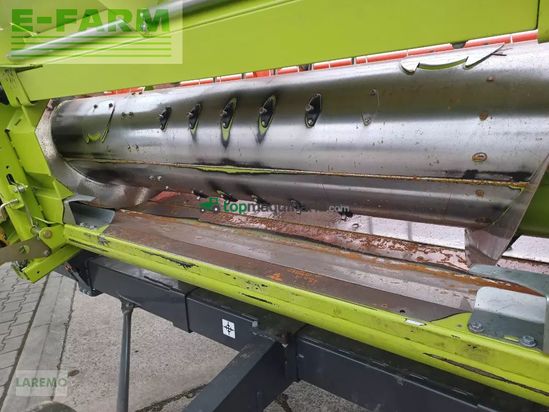 Cosechadora de Cereal - Claas - trion 750 montana + v 770