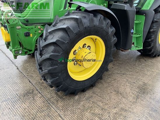 Tractor agrícola - John Deere - 6215r tractor (st24210)
