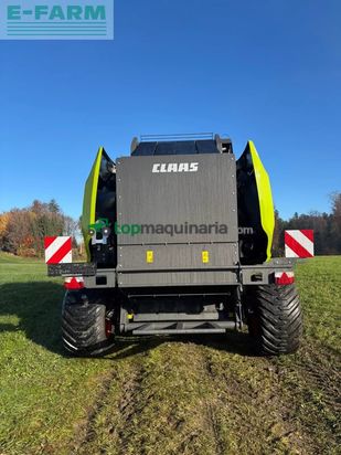 Empacadora gigant - Claas - variant 585 rc