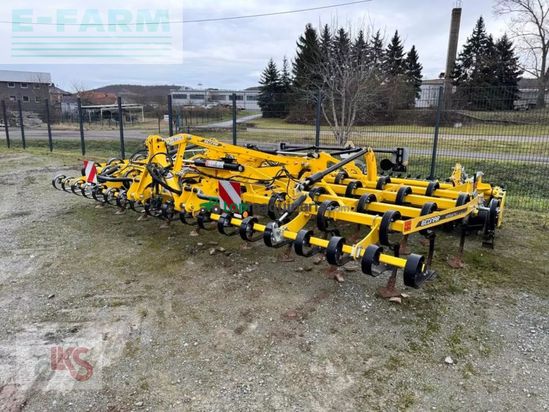 Cultivador - Bednar - versatil vn 6000 l