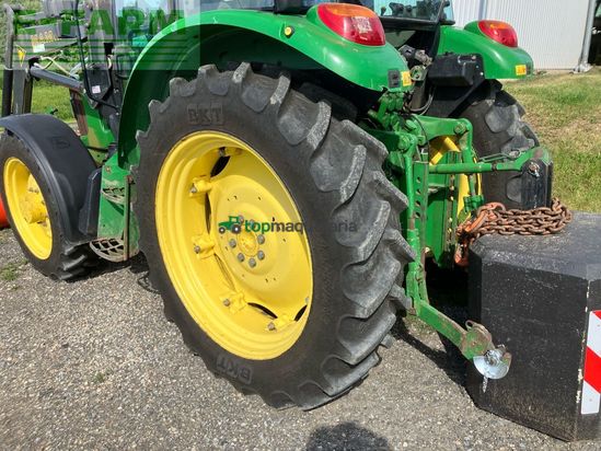 Tractor agrícola - John Deere - 5820