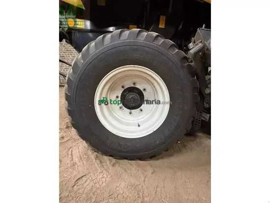 Empacadora gigant - New Holland - rollbelt 180