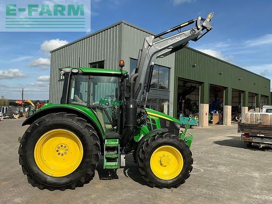 Tractor agrícola - John Deere - 6090m tractor (st26117/799)