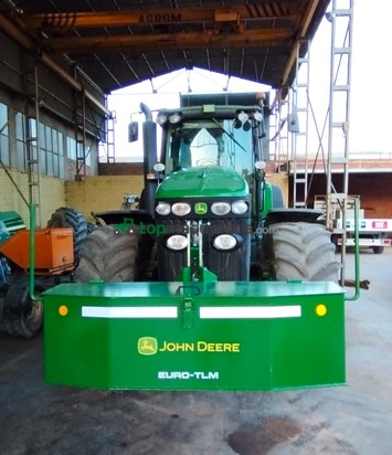 Contrapeso tractor con cajón porta herramientas