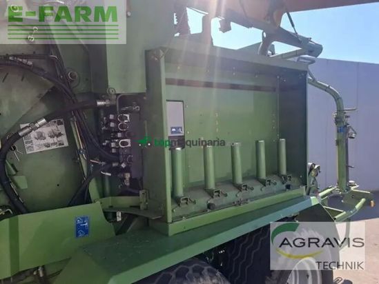 Empacadora gigant - Krone - comprima cf 155 xc