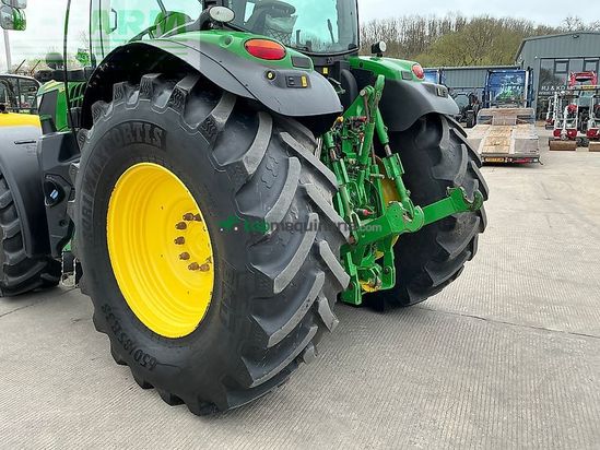 Tractor agrícola - John Deere - 6215r premium edition tractor (st26314)