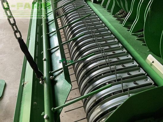 Empacadora gigant - John Deere - v461m