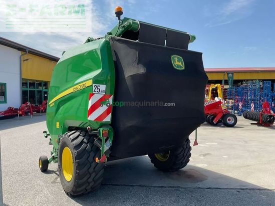 Empacadora gigant - John Deere - v461r hc25