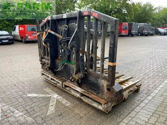 Minicargadora -  - strimech silagegabel defekt, volvo