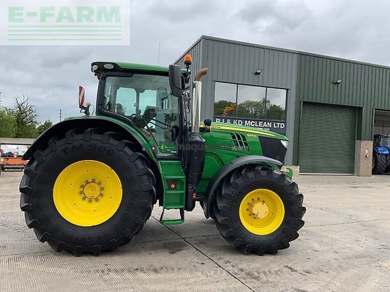 Tractor agrícola - John Deere - 6215r premium edition tractor (st26207)
