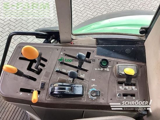 Tractor agrícola - John Deere - 6520