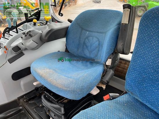 Tractor agrícola - New Holland - t6.150 tractor (st26009)