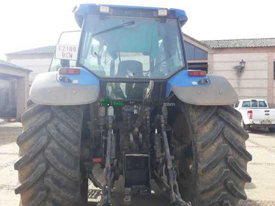Tractor agrícola - New Holland - TM 190