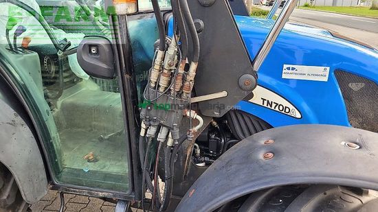 Tractor agrícola - New Holland - tn 70 da