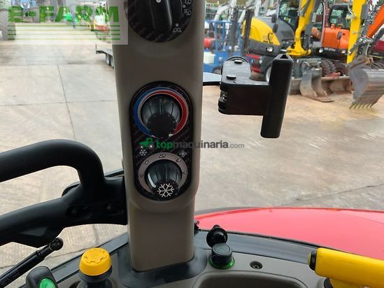 Tractor agrícola - Case IH - 120c tractor (st25156)