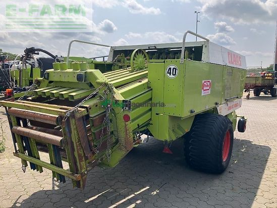 Empacadora gigant - Claas - quadrant 1200 rc