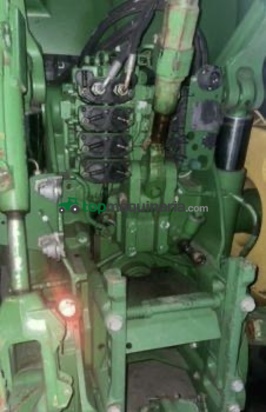 Tractor agrícola - John Deere - 8330