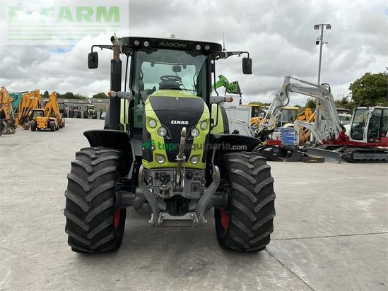 Tractor agrícola - Claas - 810 axion tractor (st27040)