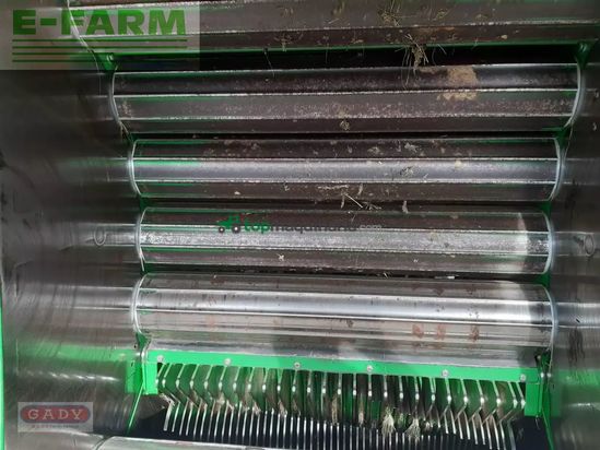 Empacadora gigant - McHale - f 560 rundballen presse