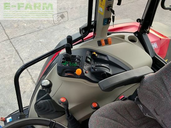 Tractor agrícola - Massey Ferguson - 4710 dyna2 tractor (st27837)