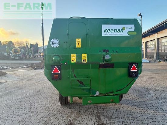 Remolqu esparcidor - Keenan - 140