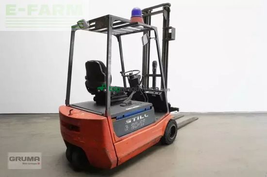 Elevadora - Still - r20-17