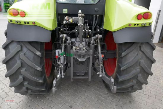 Tractor agrícola - Claas - arion 610 c - inkl. claas frontlader fl 100