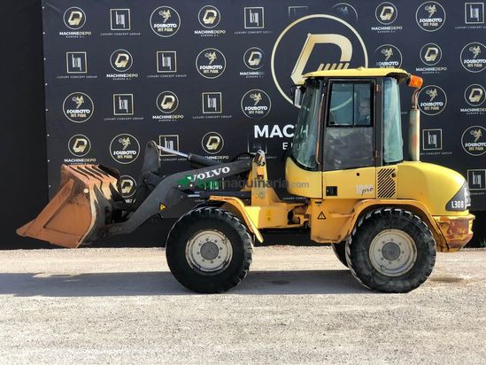 Pala cargadora Volvo L30B