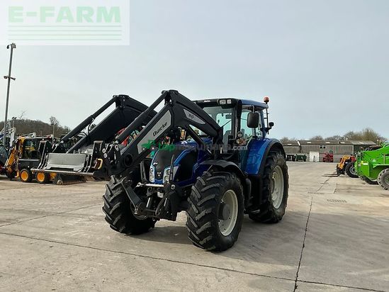 Tractor agrícola - Valtra - n163 versu tractor (st25841) Versu