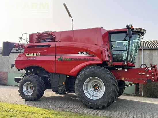 Cosechadora de Cereal - Case IH - 8260